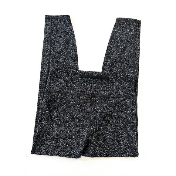 Athleta Lightning Static Tights 7/8 Black White Womens Small - Picture 5 of 6